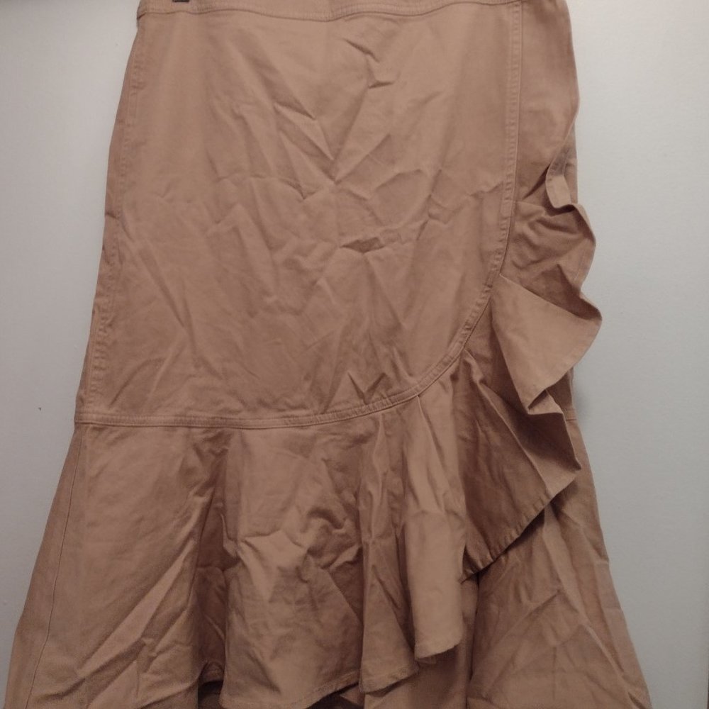 Skirt - Picture 3 of 3